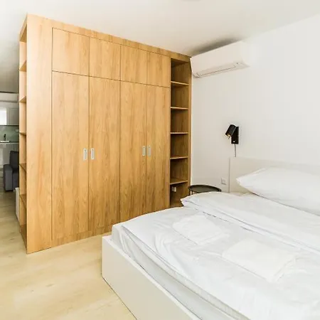 Aparthotel Castle Free Parking Bratislava