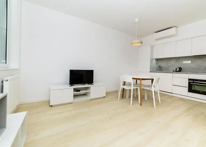 Castle Free Parking Apartmanhotel