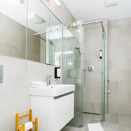 Castle Free Parking 4* 布拉迪斯拉发